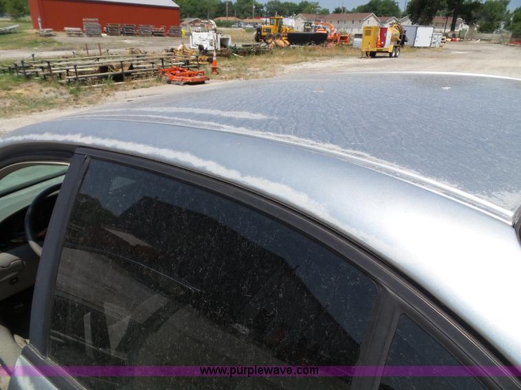 image for item J4901 2002 Chevrolet Malibu LS