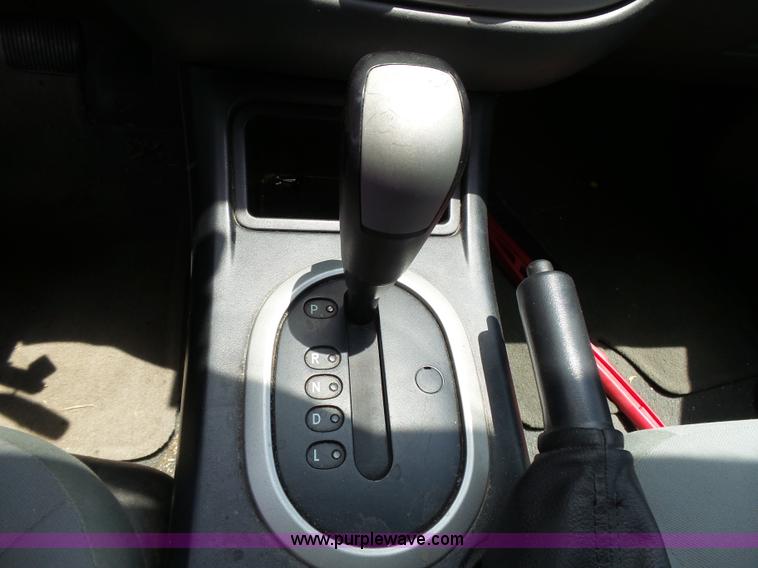 image for item J4912 2006 Ford Escape SUV