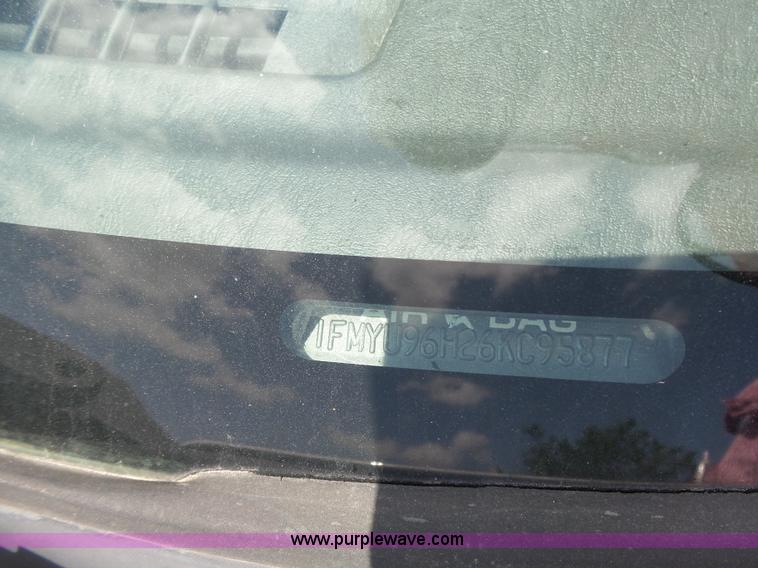 image for item J4912 2006 Ford Escape SUV