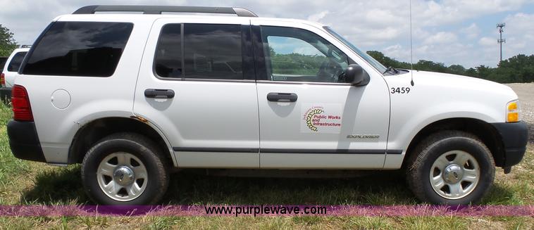 image for item J4914 2005 Ford Explorer SUV