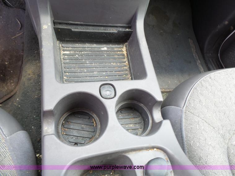 image for item J4914 2005 Ford Explorer SUV