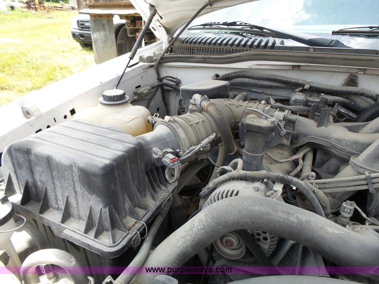 image for item J4914 2005 Ford Explorer SUV