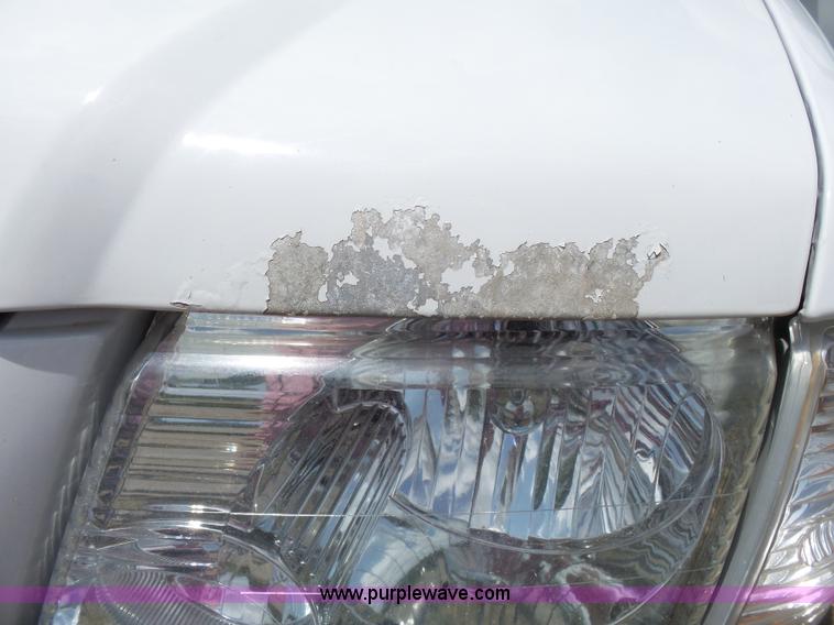 image for item J4914 2005 Ford Explorer SUV