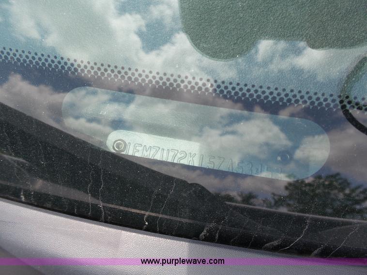 image for item J4914 2005 Ford Explorer SUV