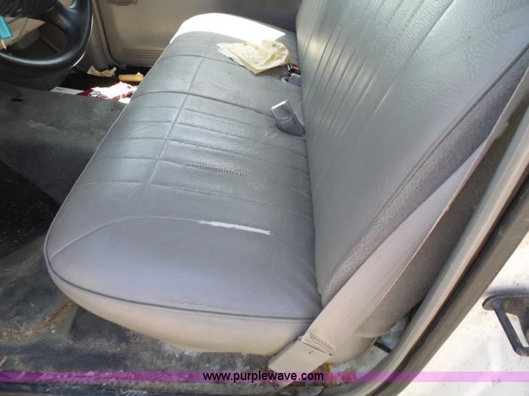 image for item J4919 1997 Ford Ranger pickup truck