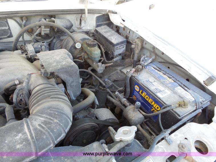 image for item J4919 1997 Ford Ranger pickup truck