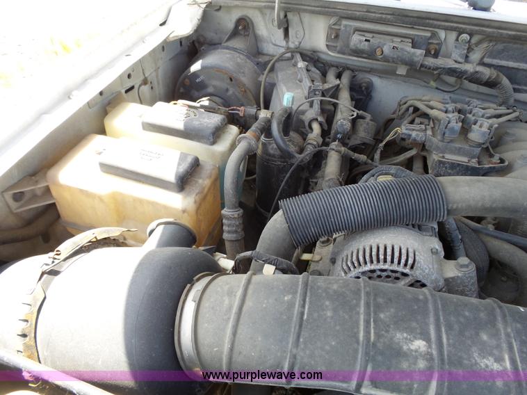image for item J4919 1997 Ford Ranger pickup truck