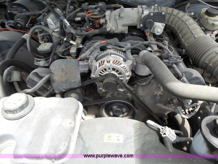 image for item J4920 2005 Ford Crown Victoria Police Interceptor