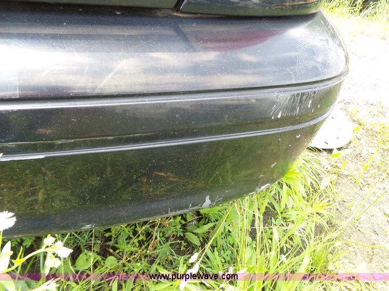 image for item J4920 2005 Ford Crown Victoria Police Interceptor