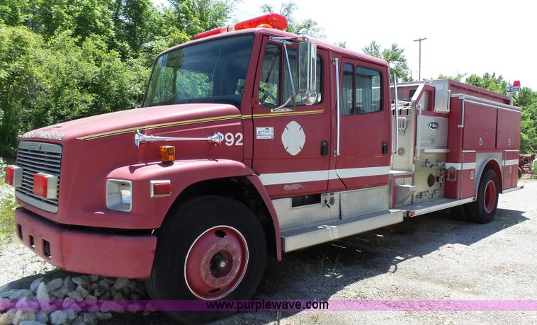 image for item J4925 1993 Freightliner FL80 fire truck