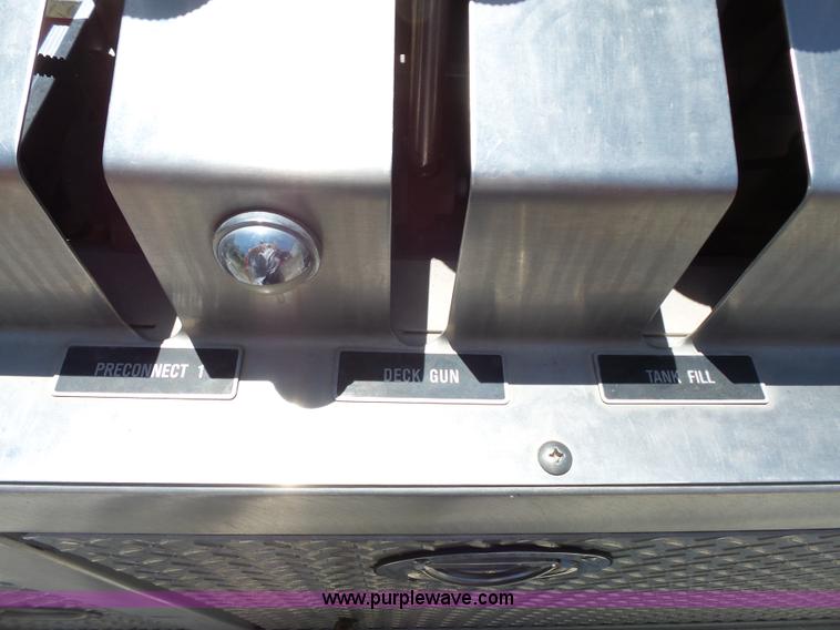 image for item J4925 1993 Freightliner FL80 fire truck