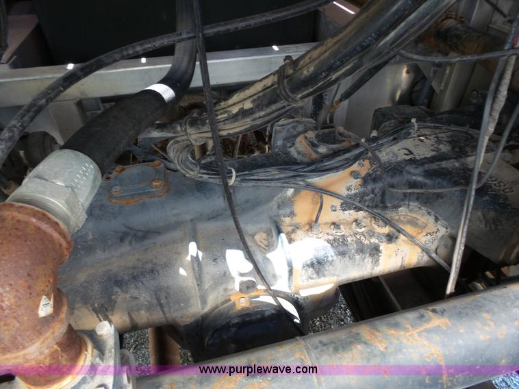 image for item J4925 1993 Freightliner FL80 fire truck