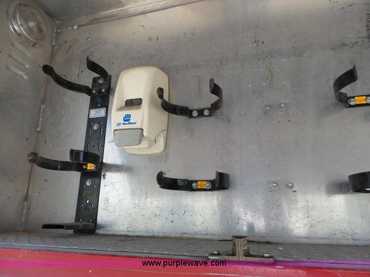 image for item J4925 1993 Freightliner FL80 fire truck