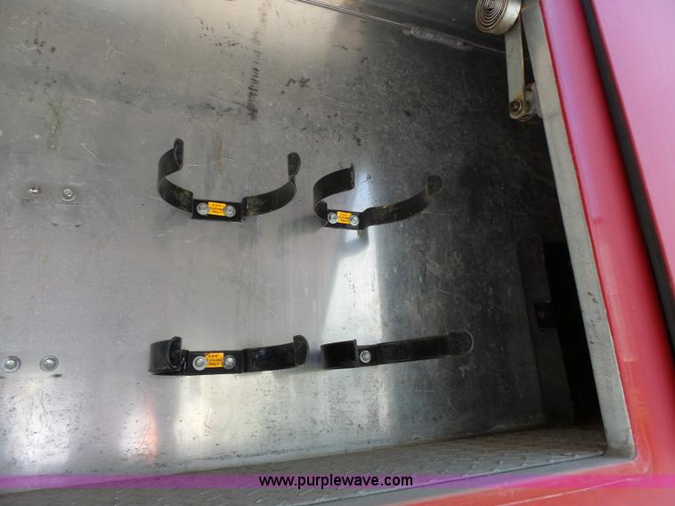 image for item J4925 1993 Freightliner FL80 fire truck