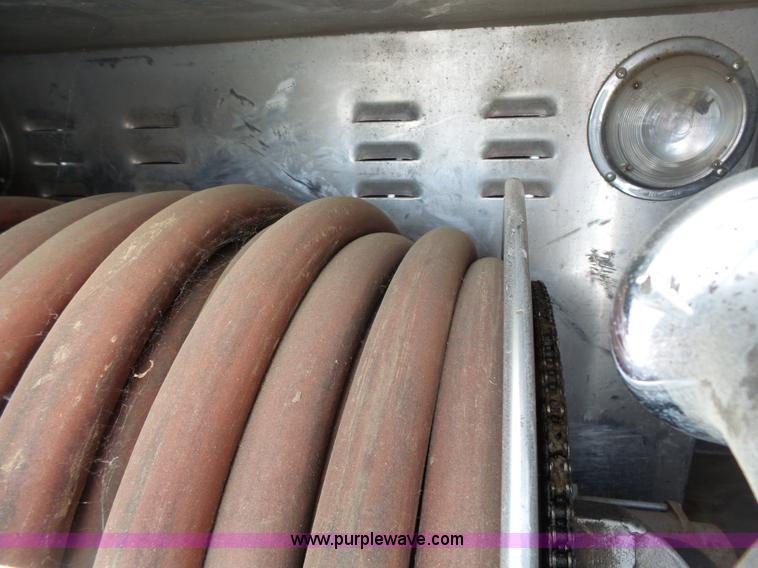 image for item J4925 1993 Freightliner FL80 fire truck