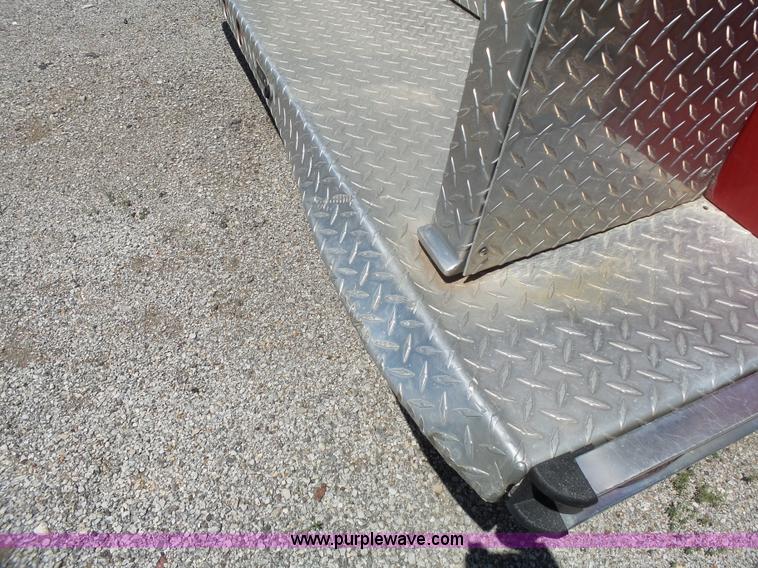 image for item J4925 1993 Freightliner FL80 fire truck