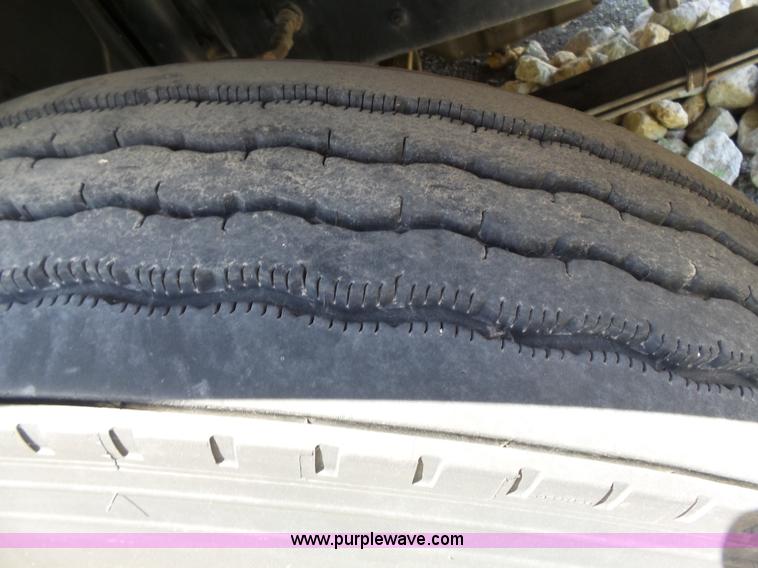 image for item J4925 1993 Freightliner FL80 fire truck