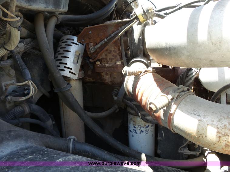 image for item J4925 1993 Freightliner FL80 fire truck