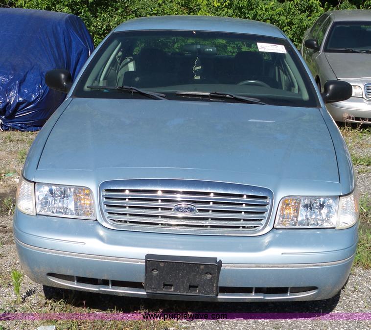 image for item J4929 2008 Ford Crown Victoria Police Interceptor