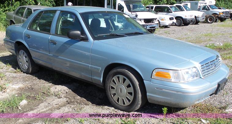 image for item J4929 2008 Ford Crown Victoria Police Interceptor
