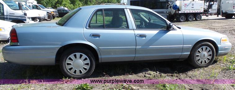 image for item J4929 2008 Ford Crown Victoria Police Interceptor