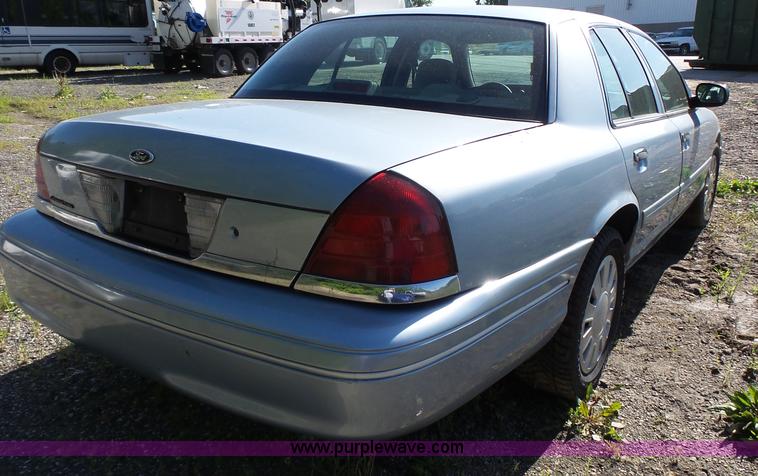 image for item J4929 2008 Ford Crown Victoria Police Interceptor