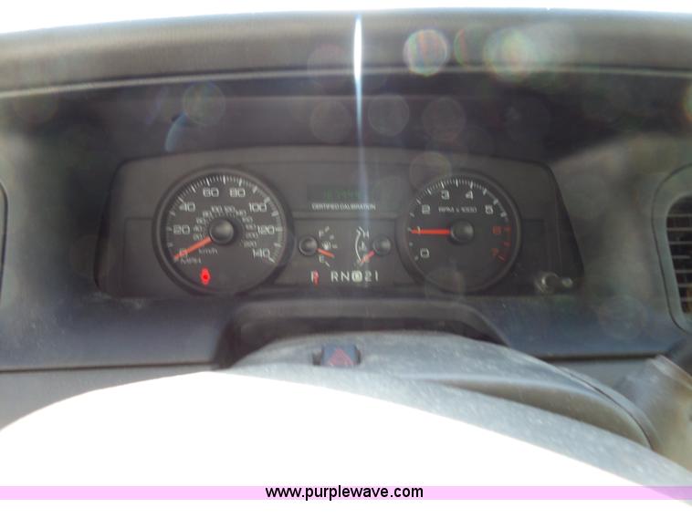 image for item J4929 2008 Ford Crown Victoria Police Interceptor