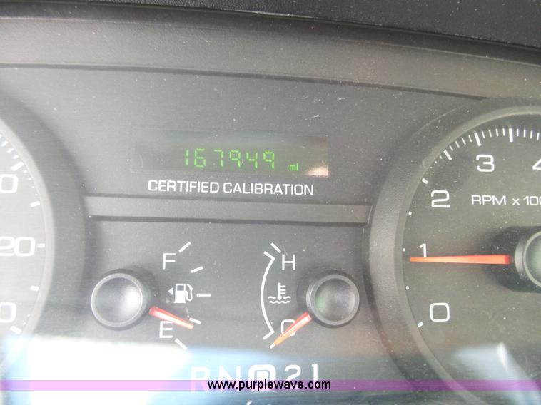 image for item J4929 2008 Ford Crown Victoria Police Interceptor