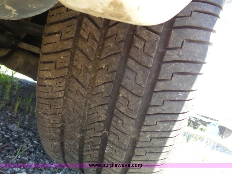 image for item J4931 2006 Ford Crown Victoria Police Interceptor