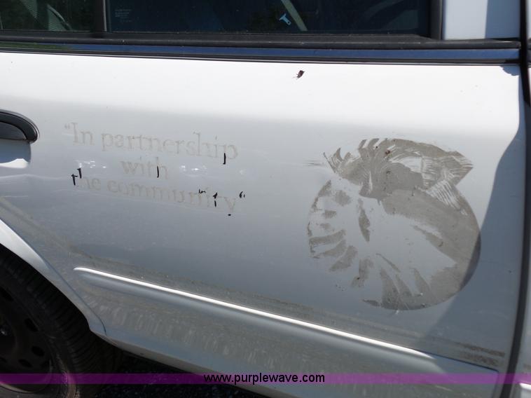 image for item J4931 2006 Ford Crown Victoria Police Interceptor