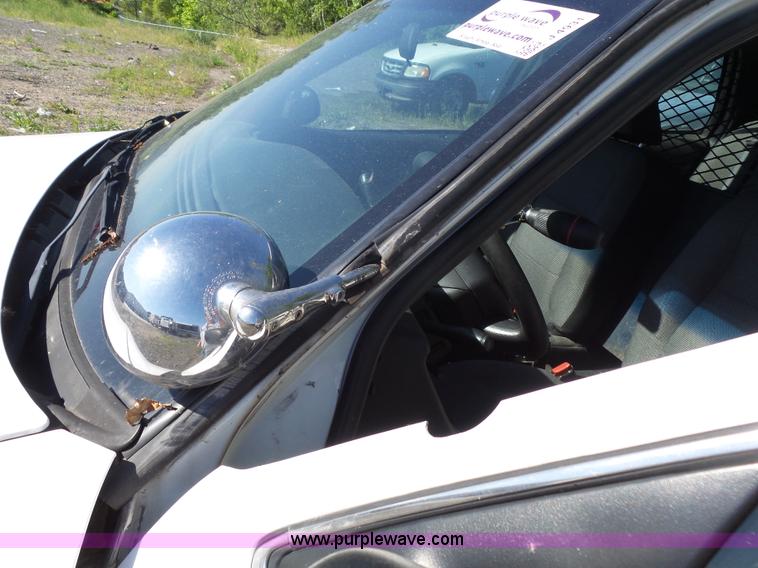 image for item J4931 2006 Ford Crown Victoria Police Interceptor