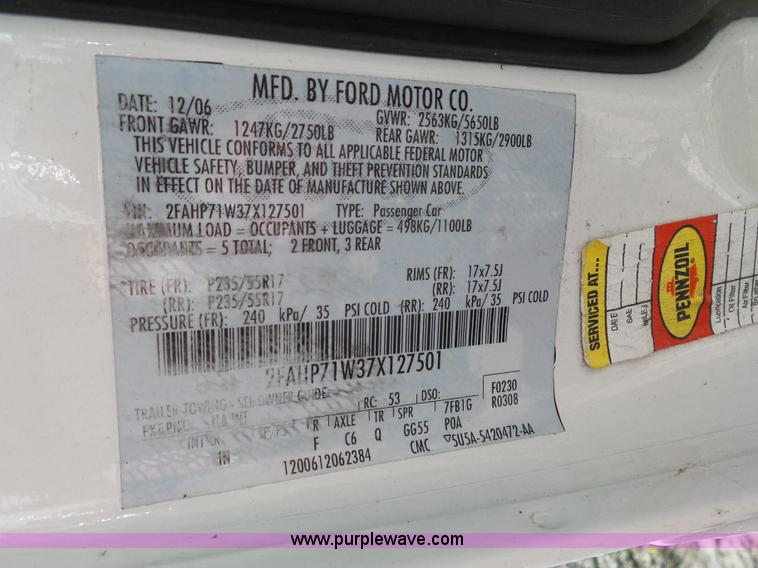 image for item J4931 2006 Ford Crown Victoria Police Interceptor