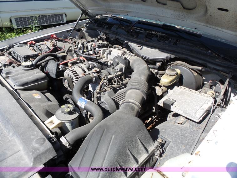 image for item J4933 2006 Ford Crown Victoria Police Interceptor