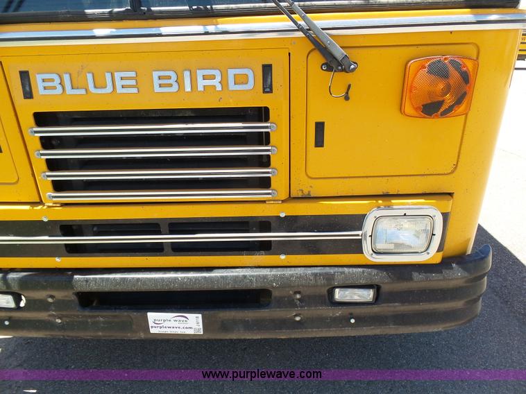 image for item J6118 1992 Blue Bird TC2000 school bus