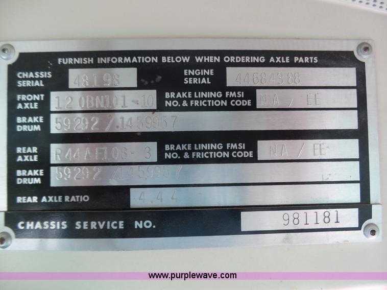 image for item J6118 1992 Blue Bird TC2000 school bus