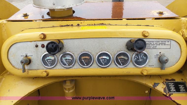 image for item K4062 1964 Caterpillar 955H track loader