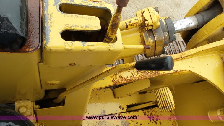 image for item K4062 1964 Caterpillar 955H track loader