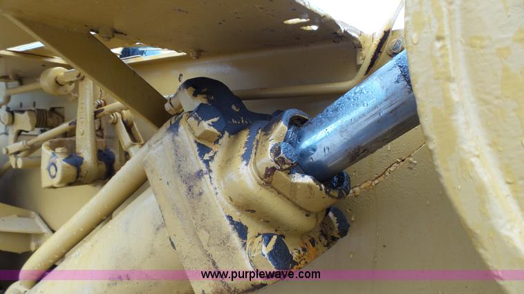 image for item K4062 1964 Caterpillar 955H track loader