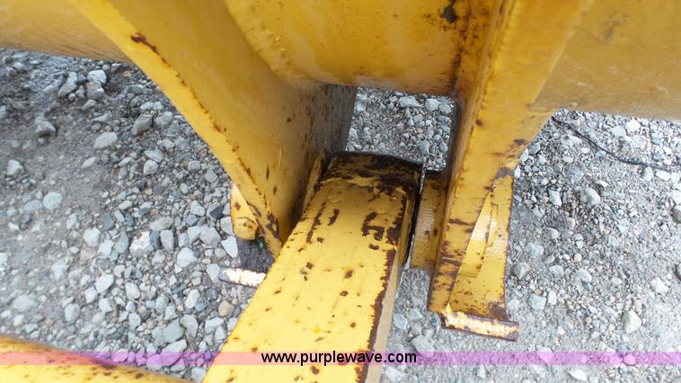 image for item K4062 1964 Caterpillar 955H track loader