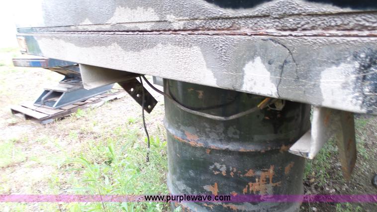 image for item K4064 Knapheide flatbed