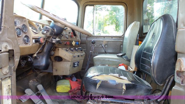 image for item K5498 1981 Mack R686ST semi truck with equipment trailer