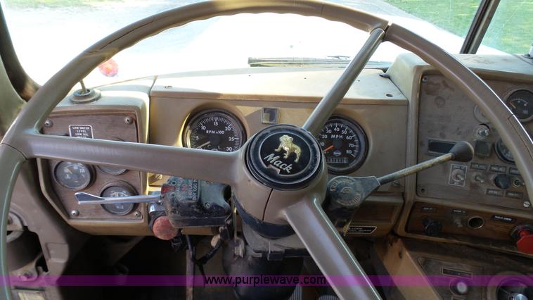 image for item K5498 1981 Mack R686ST semi truck with equipment trailer