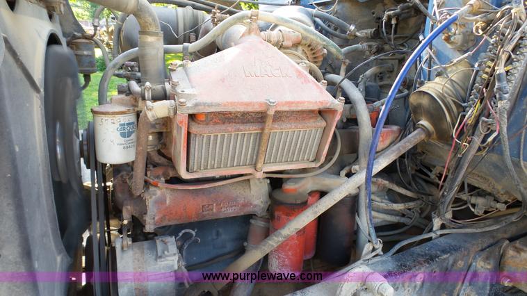 image for item K5498 1981 Mack R686ST semi truck with equipment trailer