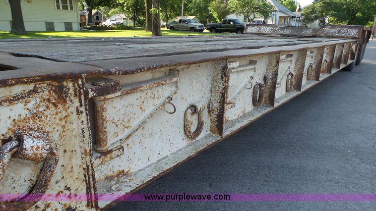 image for item K5498 1981 Mack R686ST semi truck with equipment trailer