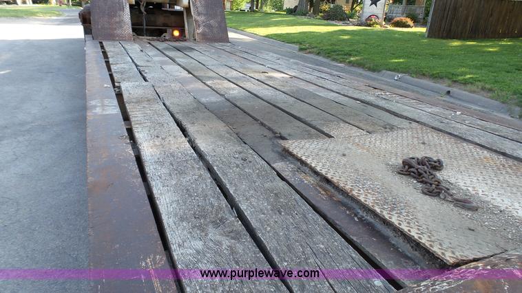 image for item K5498 1981 Mack R686ST semi truck with equipment trailer