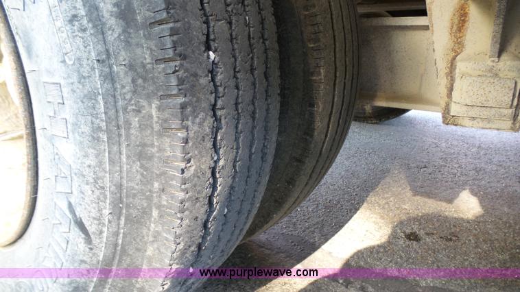 image for item K5498 1981 Mack R686ST semi truck with equipment trailer