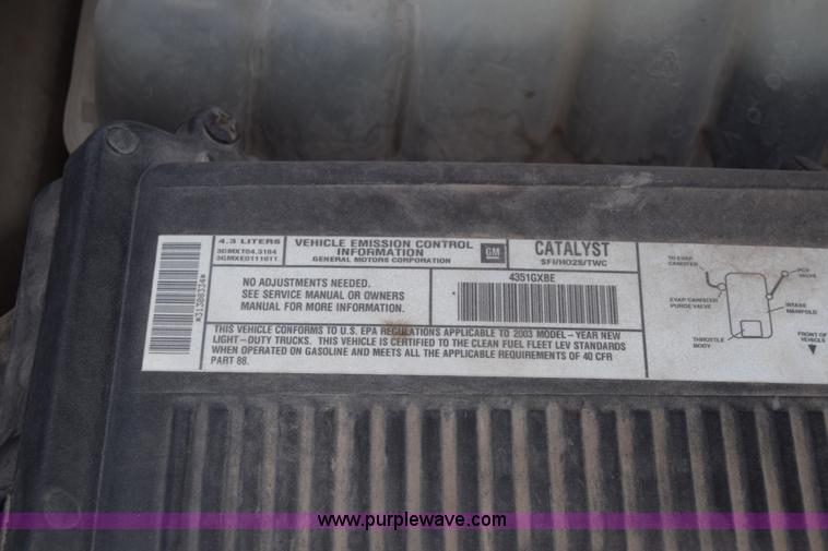 image for item K6504 2003 Chevrolet Silverado 1500 Ext. Cab pickup truck