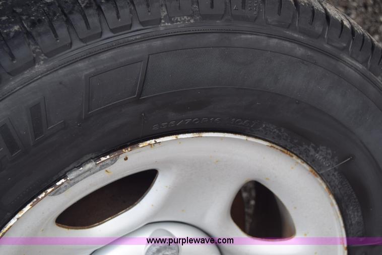 image for item K6504 2003 Chevrolet Silverado 1500 Ext. Cab pickup truck