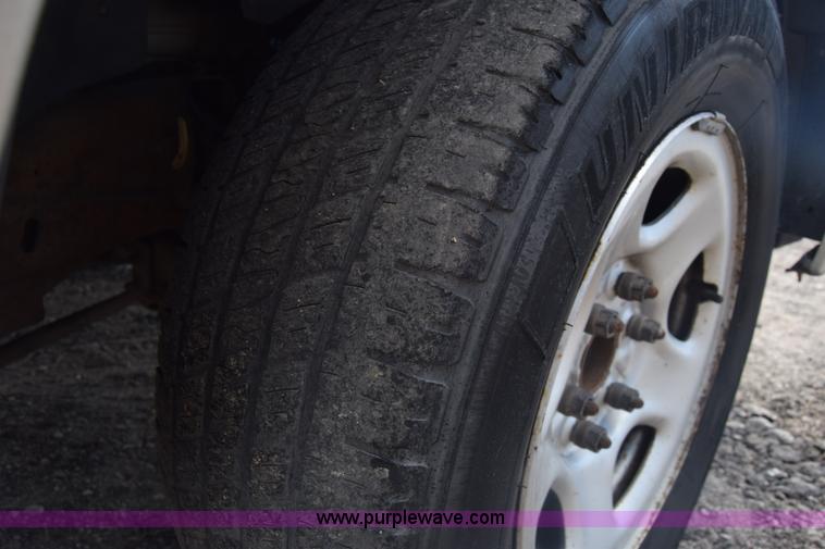 image for item K6504 2003 Chevrolet Silverado 1500 Ext. Cab pickup truck