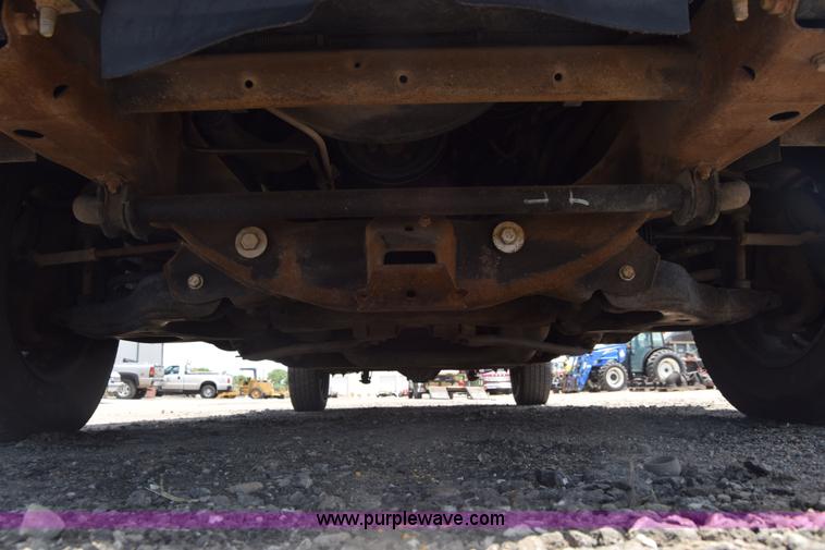 image for item K6504 2003 Chevrolet Silverado 1500 Ext. Cab pickup truck